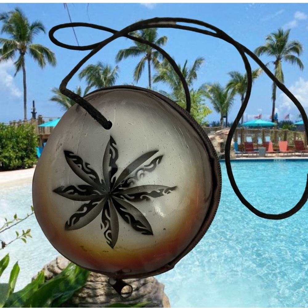 Coconut Purse Crossbody Hawaiian Tropical Surfboards & Palms Trees Used Once